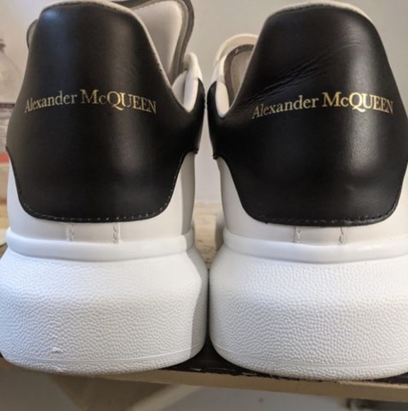 Meet your Posher, December - Picture 1 of 1